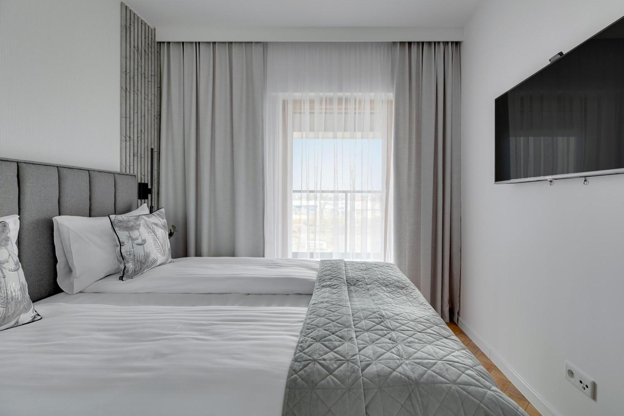 Riverside Nadmotlawie - Sauna, Gym & Kids Play By Lion Apartments Gdansk Ngoại thất bức ảnh